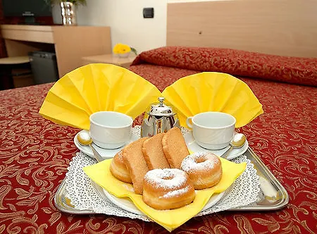 Adele Hotel 3*