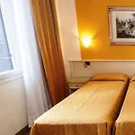 Hotel Adele 3*